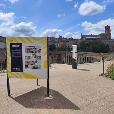 Les Rives Bleues - Atypique Et Climatise - 2 Salles D'eau - Wifi Albi